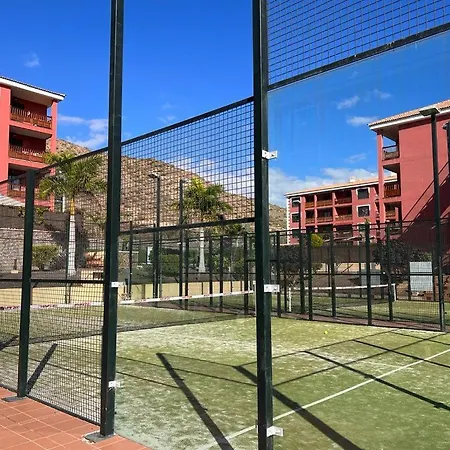 Beautiful 100m In Mar *