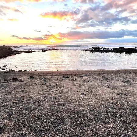 Beautiful 100m In Mar