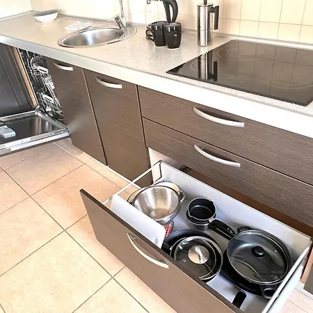 Beautiful 100m In Mar Apartment Palm-mar