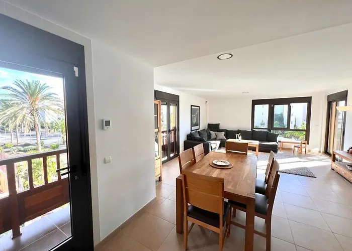 Beautiful 100m In Mar *